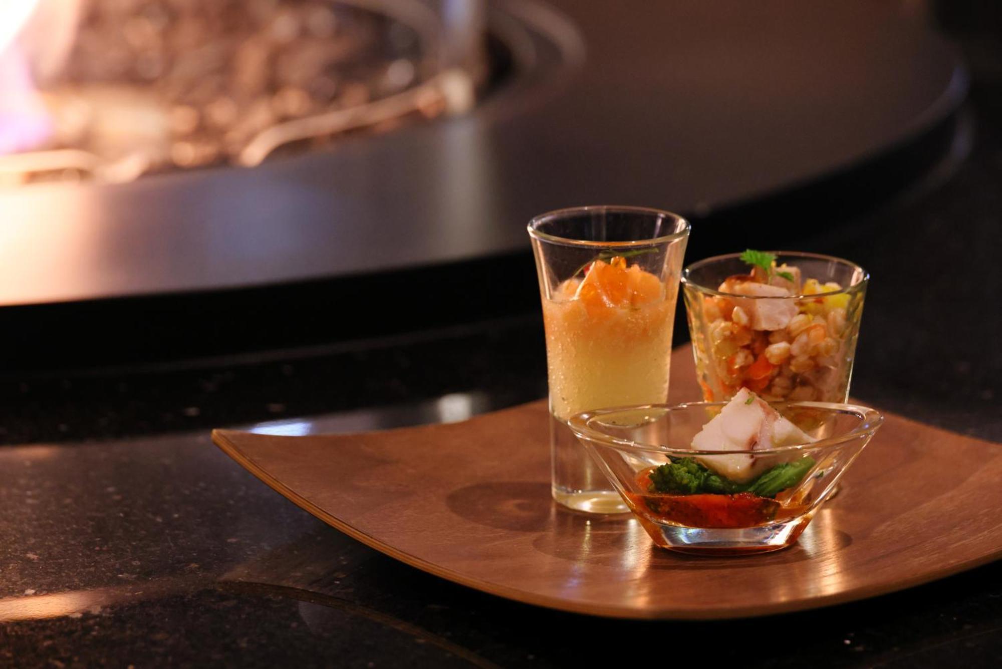 The Royal Park Hotel Iconic Kyoto Exterior photo A selection of amuse-bouches