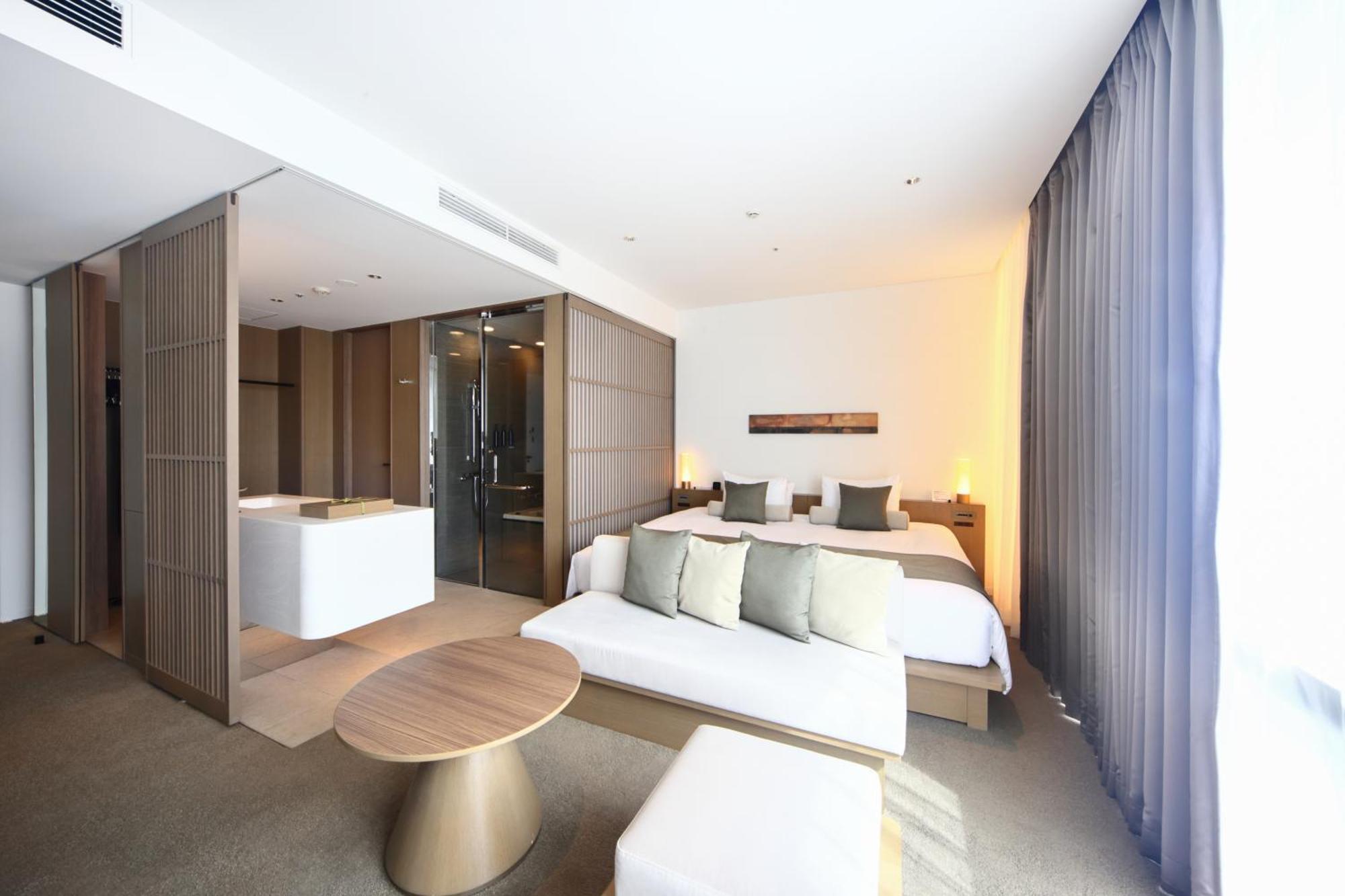 The Royal Park Hotel Iconic Kyoto Exterior photo A bedroom at The Standard